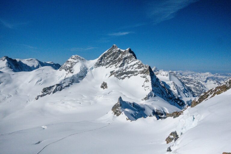 Mönch Jungfrau Berner Oberland Mountain Network - Foto Erwin de Boer_3